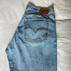 Levi’s wedgie straight jeans